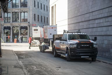 Véhicule du SIM | Cambriolé pendant un match de hockey