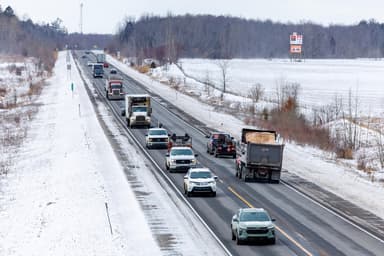 Collisions fatales | Deux coroners pressent Québec de sécuriser l’A50
