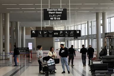 Canadiens coincés aux Émirats arabes unis | De premiers vols nolisés dès la fin de semaine