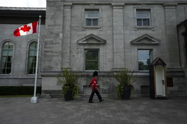 Fonction de gouverneur général | Tout n’est pas rose à Rideau Hall