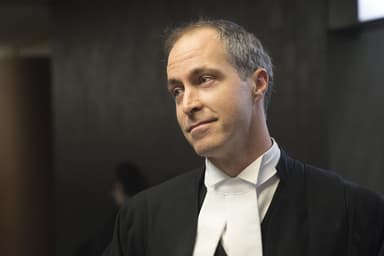 Suggestions de peines pour les non-citoyens | Un juge écorche le DPCP