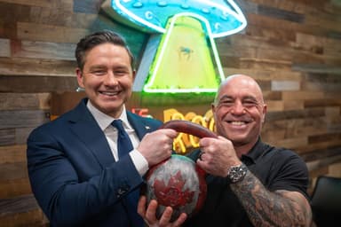 Pierre Poilievre invité au balado de Joe Rogan