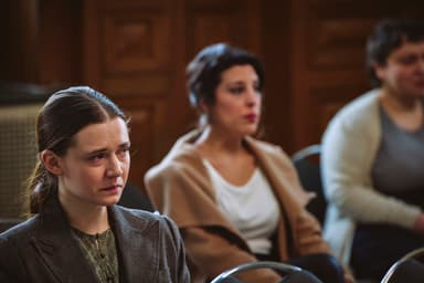 Documentaire Le violeur de Tinder | Des femmes face à leur bourreau