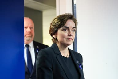 Sondage Synopsis-La Presse | La remontée de la CAQ s’essouffle, le PQ reste en tête