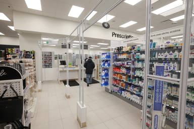 Rémunération des pharmaciens | Québec recule sur le plafonnement des honoraires