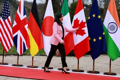 Conflit au Moyen-Orient | La ministre Anand participera aux pourparlers sur le détroit d’Ormuz