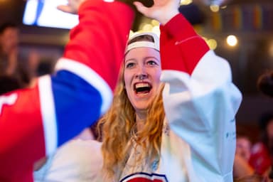 Canadien – Lightning | Des partisans fébriles pendant le match