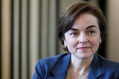 Mission à Paris pour Christine Fréchette