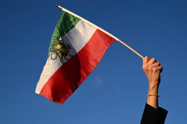 Soulèvement en Iran | La diaspora iranienne déchirée entre l’espoir et l’inquiétude