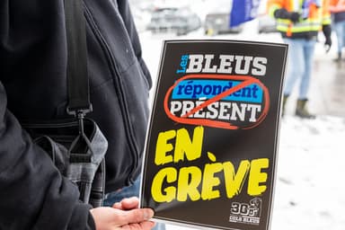 Montréal et les cols bleus en conciliation pour tenter d’éviter la grève