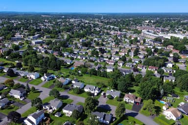 Victoriaville | Une facture pour les propriétés qui n’ont pas assez d’arbres
