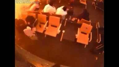 Les Houthis revendiquent plusieurs frappes contre l’aéroport de Riyad