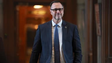 Québec estime avoir repris le « contrôle » en francisation