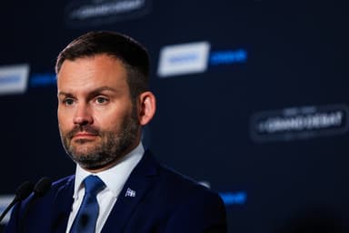 Parti québécois | Une flèche à Duhaime, un plan des 100 premiers jours