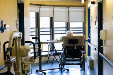 Aide médicale à mourir | En France, l’exemple québécois sert de « repoussoir »