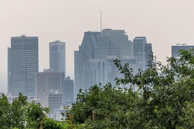 Incendies de forêt | Les feux persistent, mais la fumée quitte le Québec